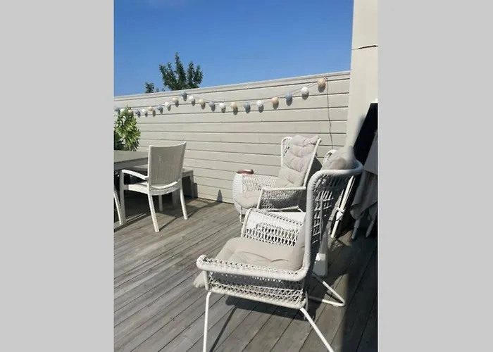 בית נופש Townhouse With Fantastic Outdoor Area